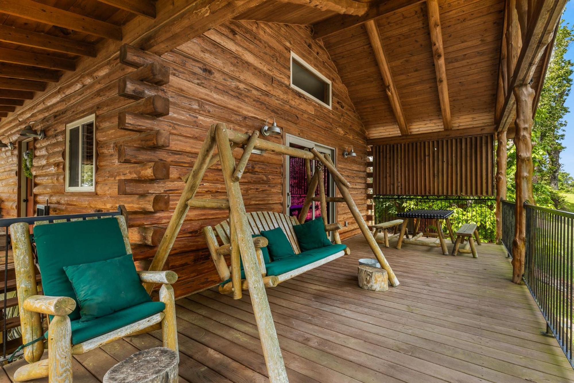 Roadrunner Inn And Log Cabins Eureka Springs Extérieur photo