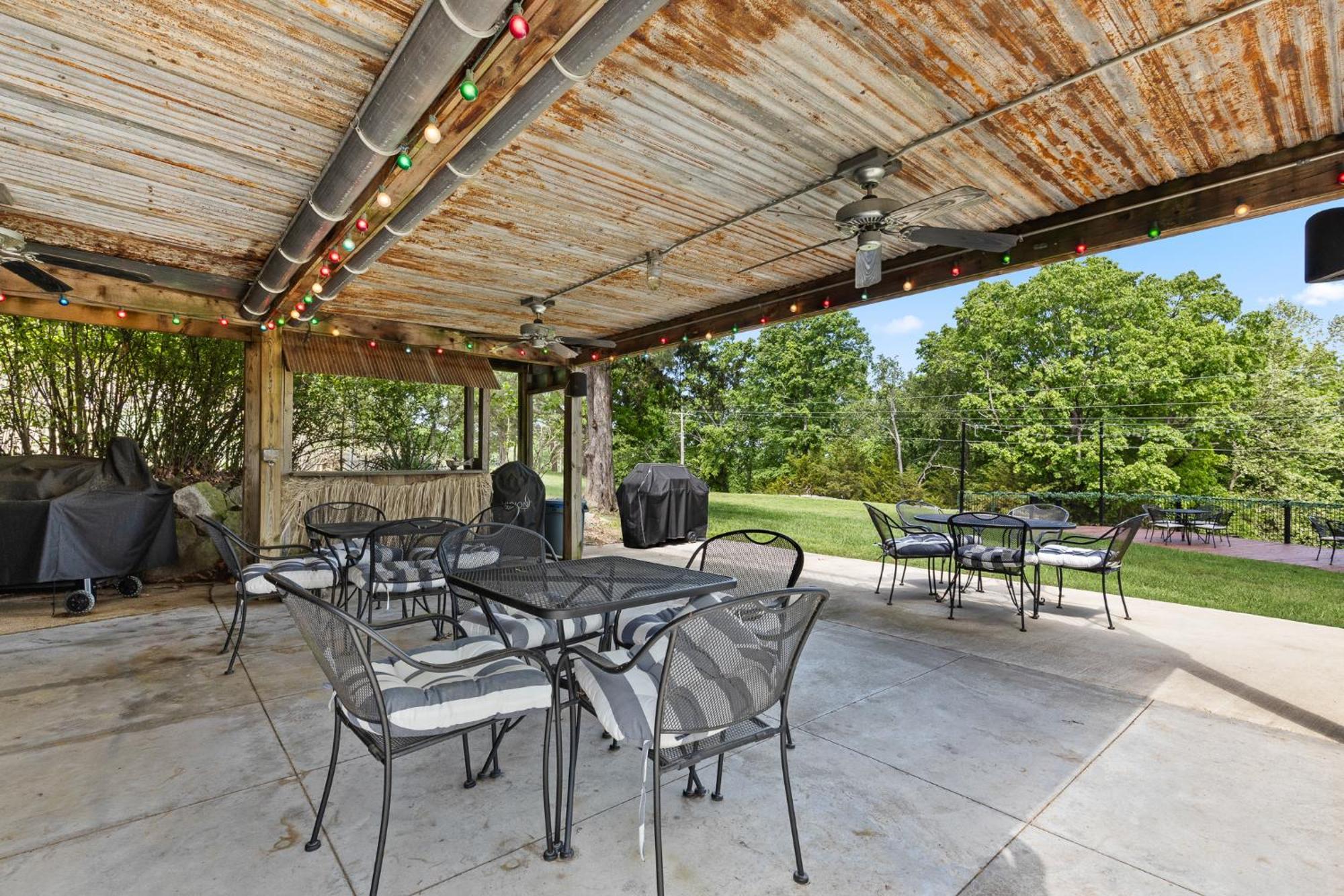 Roadrunner Inn And Log Cabins Eureka Springs Extérieur photo