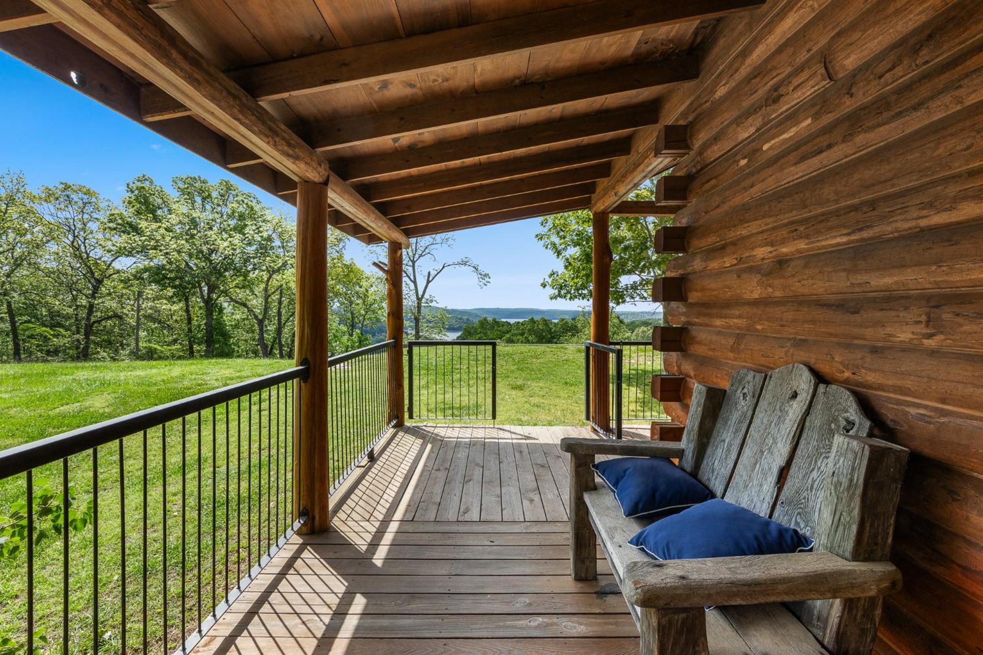 Roadrunner Inn And Log Cabins Eureka Springs Extérieur photo